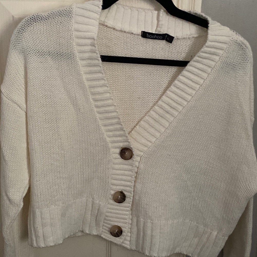 Boohoo knit sweater